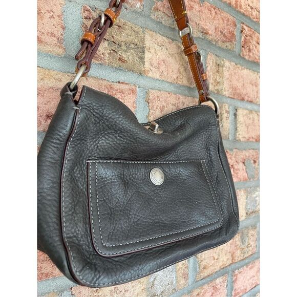 Coach Women's Black Chelsea Pebbled Leather Shoulder Hobo Bag - Picture 4 of 9